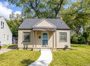 18240 Winthrop St, Detroit, MI 48235