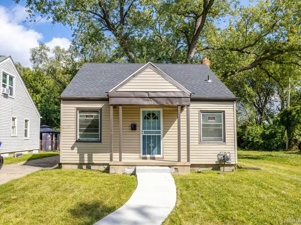 18240 Winthrop St, Detroit, MI 48235
