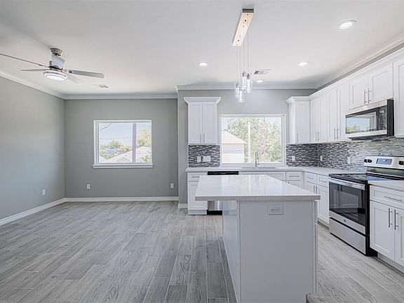 2nd image of 4510 Maggie St #B