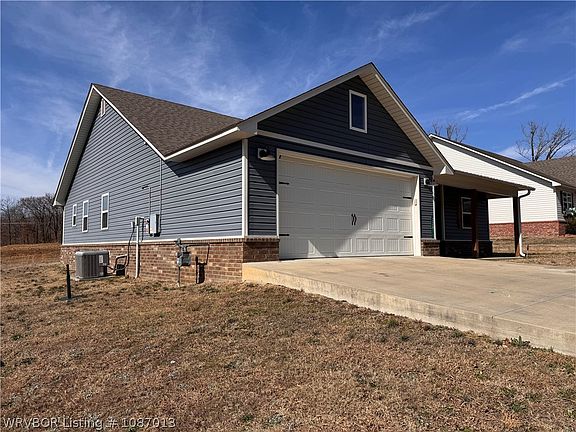 3rd image of 32811 S Webb Ln