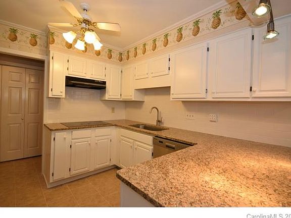 3rd image of 5118 Dunes Ct #5118