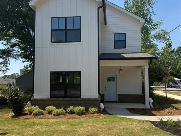 584 Glendale Rd, Scottdale, GA 30079