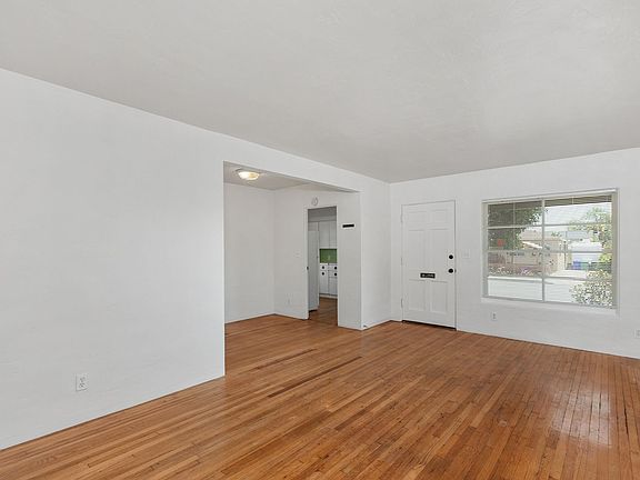 3rd image of 3976-3980 Kendall St #3976