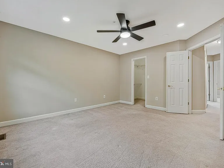 8335 Wades Way — Photo 35