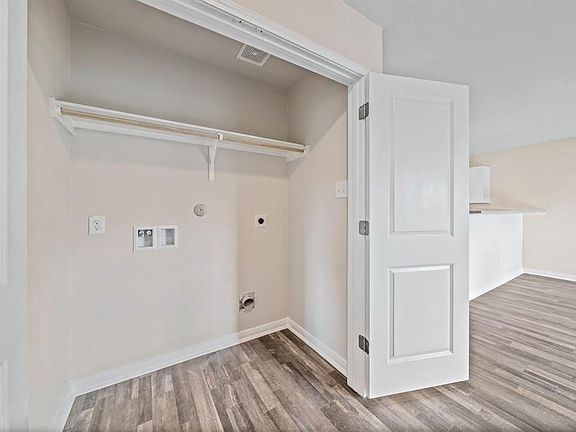 2nd image of 14133 Harlequin Dr