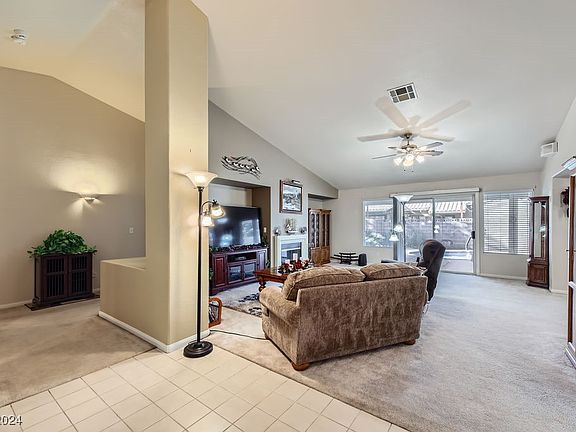 5th image of 8251 Coyado St