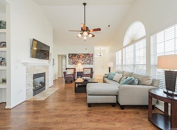5th image of 7019 Lenhart Dr
