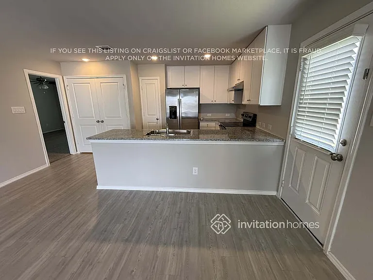 138 Pasadena Pl — Photo 4