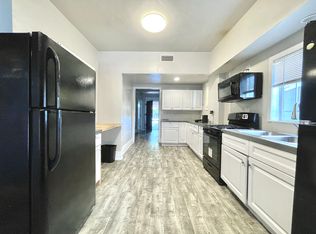 1196 1/2 W 36th St, Los Angeles, CA 90007