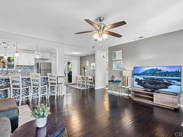 32036 Del Cielo Oeste APT 2D, Bonsall, CA 92003