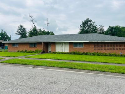 906 Eddins Ave, Opelousas, LA, 70570