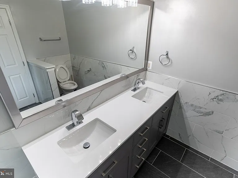 2403 Baikal Loop — Photo 35