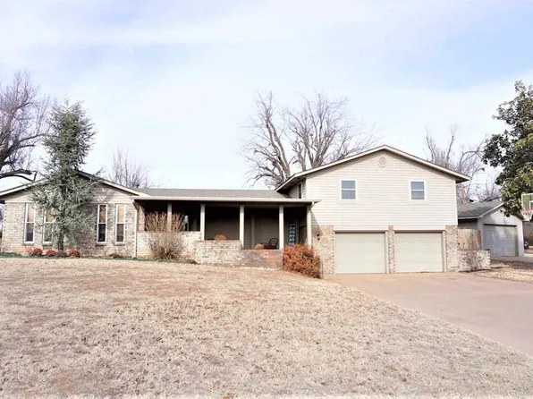 1011 N Brookwood Dr, Perry, OK 73077