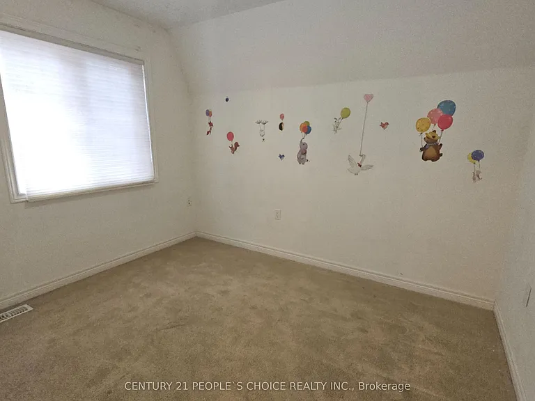 32 Meadowcreek Rd — Photo 25