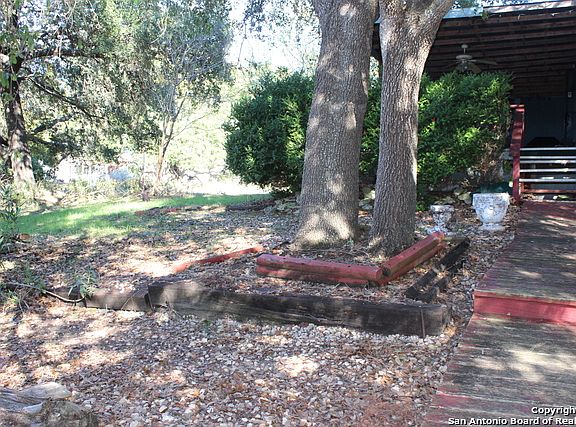 2nd image of 735 Deer Path