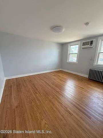 1288 Forest Ave #B — Photo 5