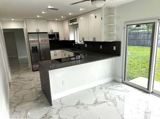 11150 Delta Cir, Boca Raton, FL 33428