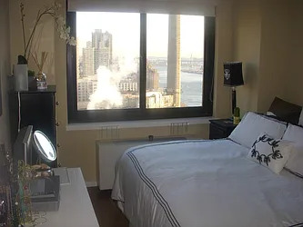 Rented by Marc Alloul, LREB