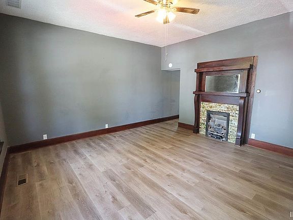 3rd image of 1309 Stinson Ave
