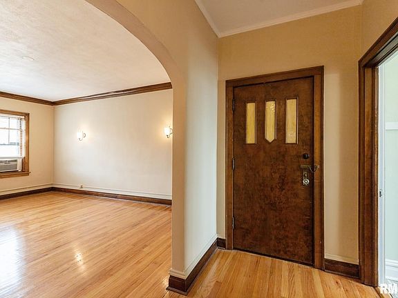 4th image of 1628 18th Ave APT 12