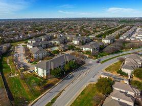 Azul Apartment Homes