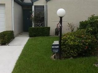 4469 Corniche Cir APT 15, West Palm Beach, FL 33417