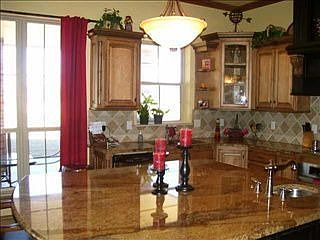 3rd image of 4805 SE 28th St
