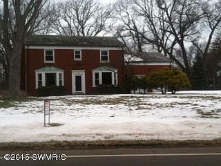 2nd image of 1300 Miami Rd