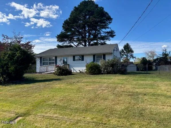 210 Hemlock Rd, Bristol, TN 37620