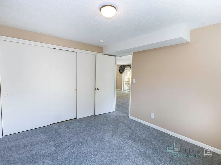 9610 SW Washington Pl — Photo 35