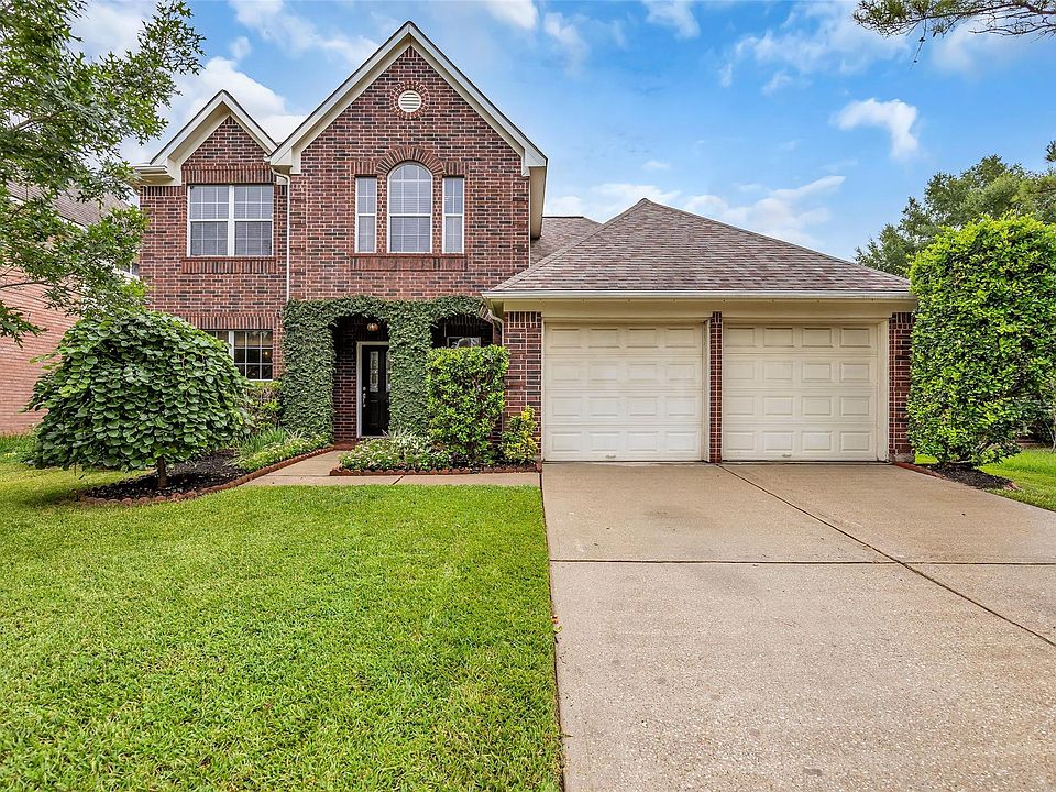 1st image of 22402 Rue Canyon Ct