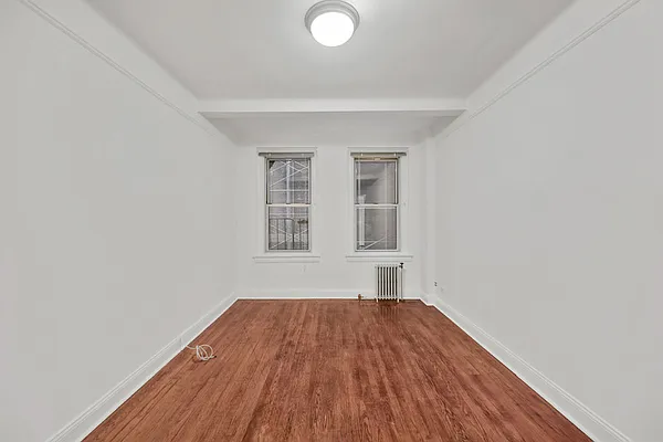 Rented by Cooper & Cooper Real Estate | media 23