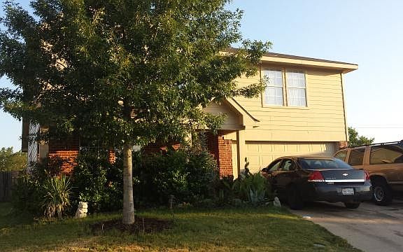 2nd image of 2975 Saint Zachary Dr