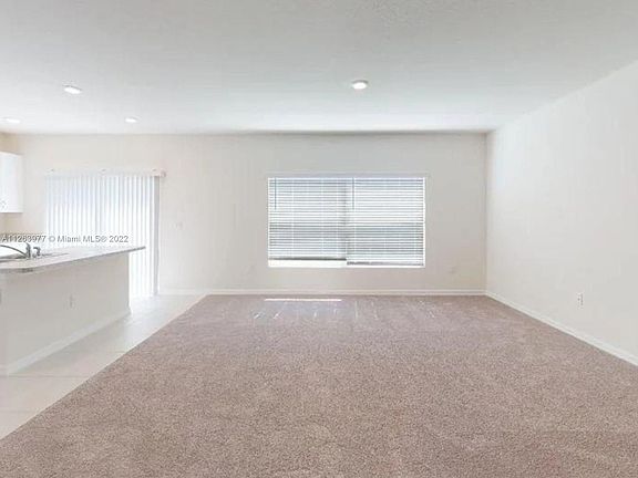 2nd image of 212 Aquamarine Ln