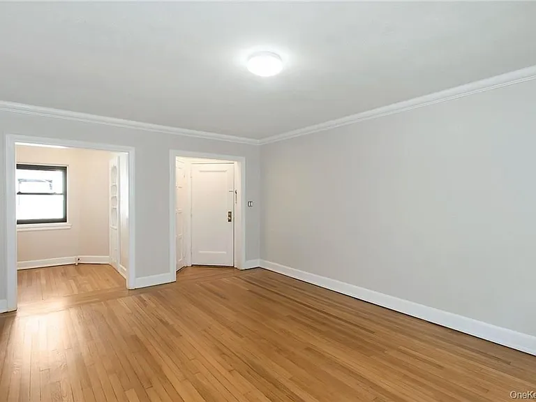 64 Kensington Rd #2D — Photo 9