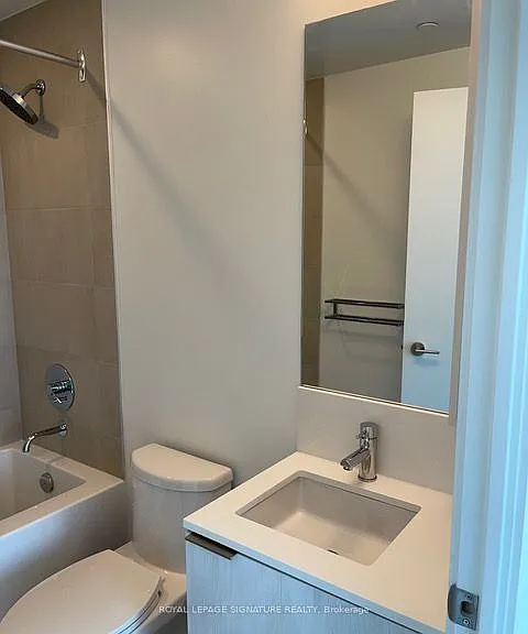 7890 Jane St #3202 — Photo 9