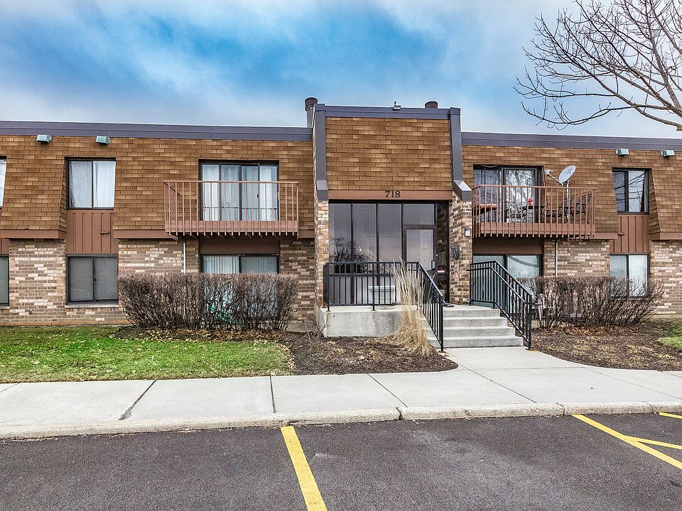 1st image of 718 Killarney Ct APT 1C