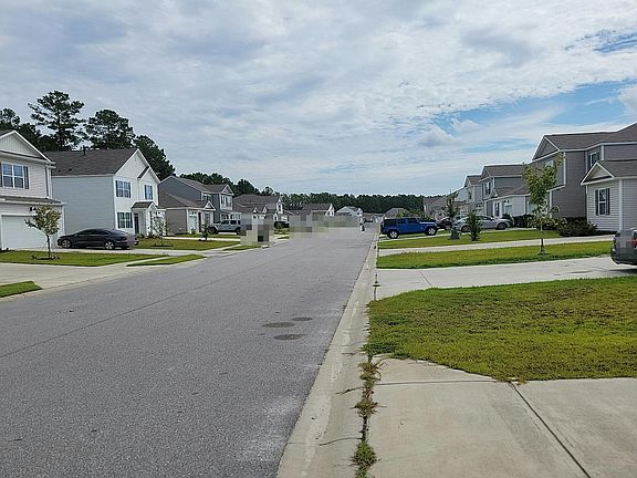 4th image of 1674 Sanctum St