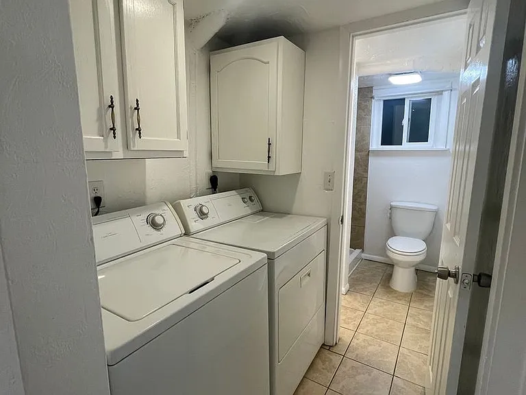 1127 W Mulberry St — Photo 20