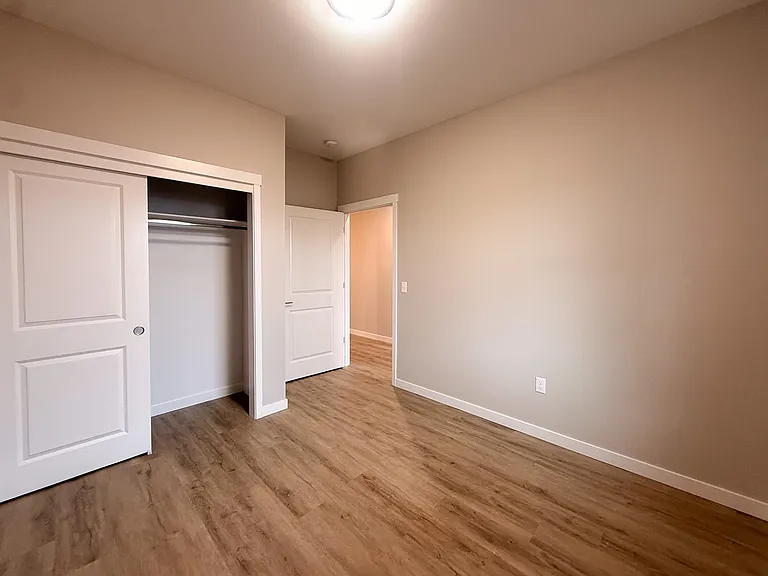5552 Skyline Rd S — Photo 20
