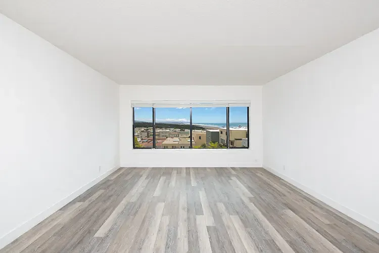 5635 Anza St #2 — Photo 6