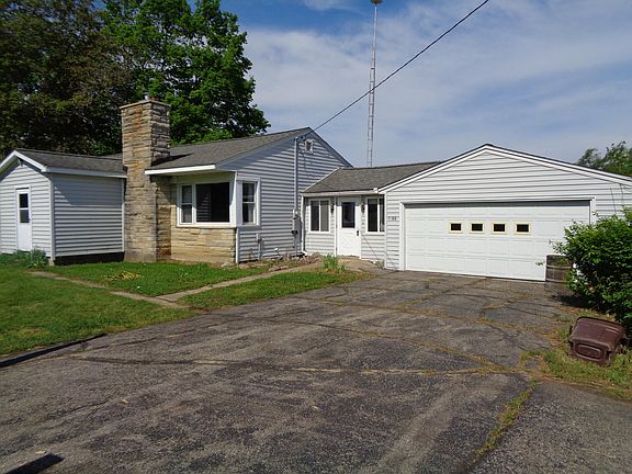 2nd image of 9180 Arkansaw Rd