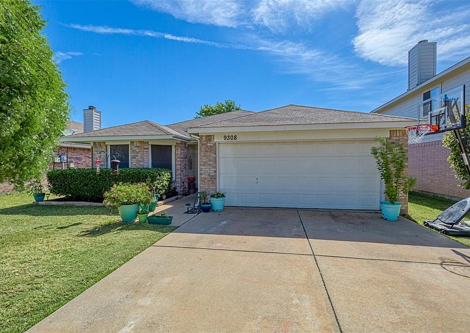 1st image of 9308 Goldenview Dr