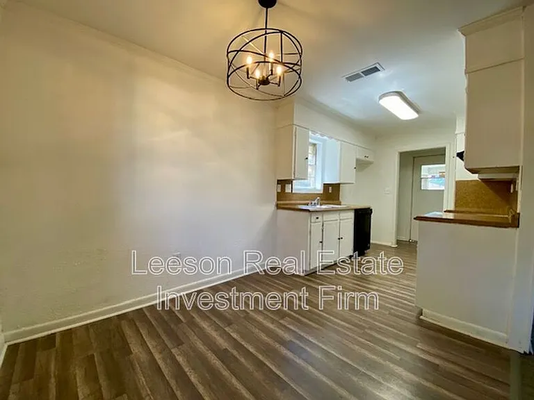 121 Tooke Dr — Photo 6