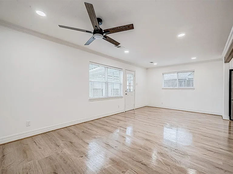1739 Nocturne Ln — Photo 15