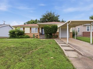 2412 S Hudson Pl, Tulsa, OK 74114
