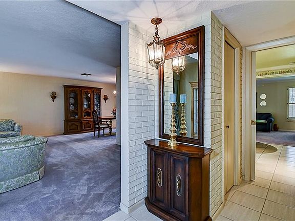 3rd image of 1336 Highfield Dr