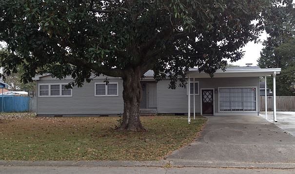 1st image of 420 Richmond Ave