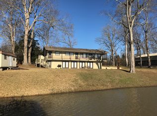 3141 Parhams Rd, Jonesville, LA 71343