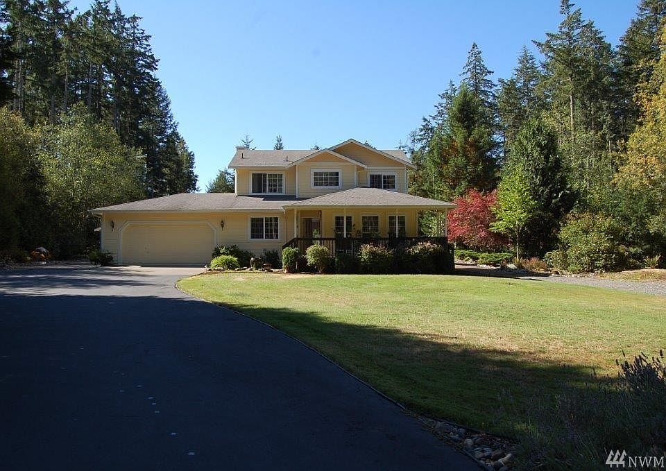1st image of 2711 83rd Ct NE